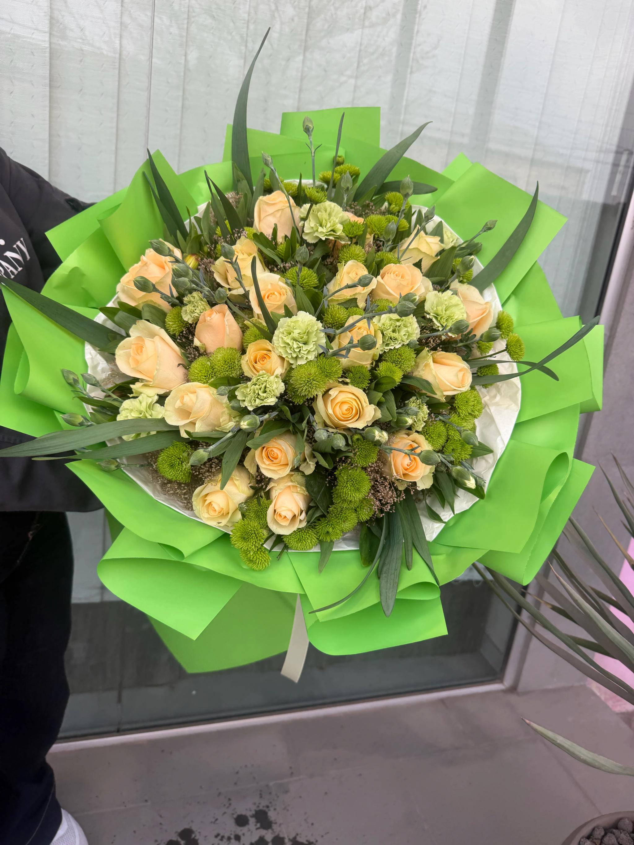 Green bouquet | ծաղիկներ, ծաղկեպսակներ, բույսեր Երևան