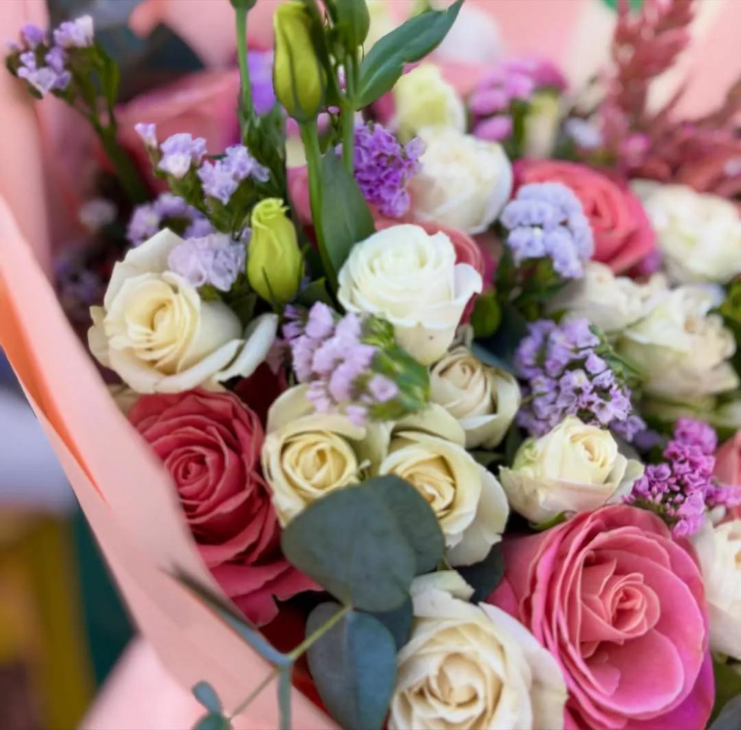 Bunch "Mix of Roses" | ծաղիկներ, ծաղկեպսակներ, բույսեր Երևան