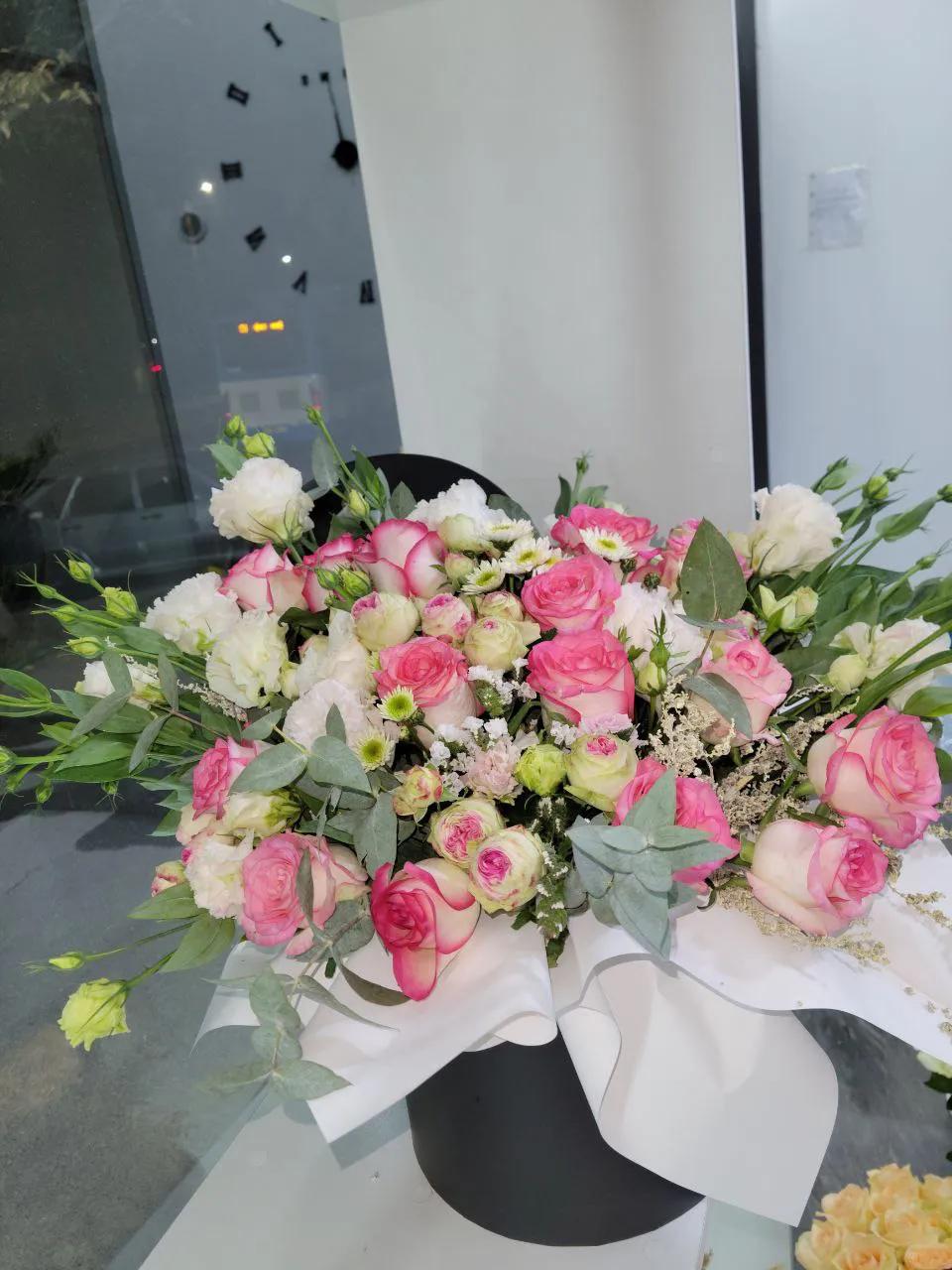 Flowers in a box | ծաղիկներ, ծաղկեպսակներ, բույսեր Երևան