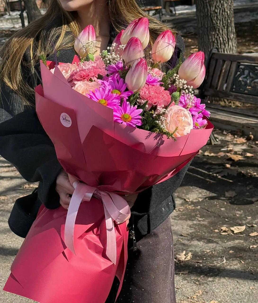 An elegant floral mix | ծաղիկներ, ծաղկեպսակներ, բույսեր Երևան