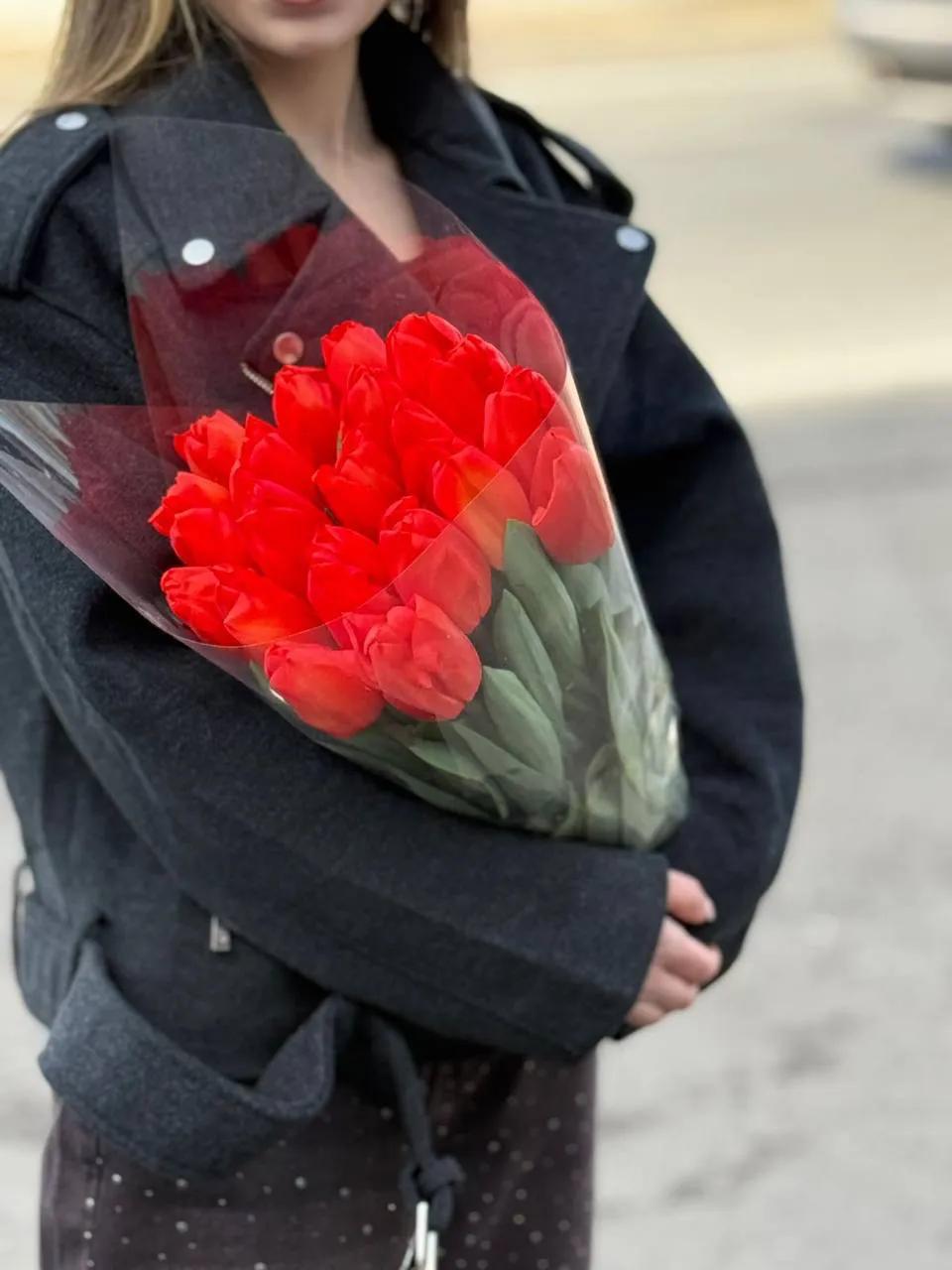 Red tulips | ծաղիկներ, ծաղկեպսակներ, բույսեր Երևան