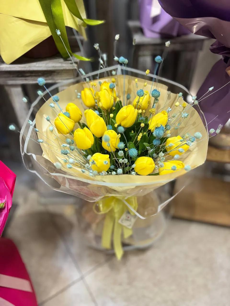 Bunch of yellow tulips | ծաղիկներ, ծաղկեպսակներ, բույսեր Երևան Bunch of yellow tulips | ծաղիկներ, ծաղկեպսակներ, բույսեր Երևան