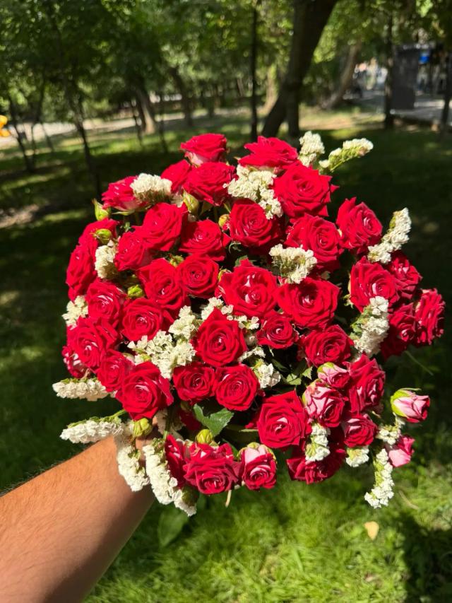 Великолепная связка | ծաղիկներ, ծաղկեպսակներ, բույսեր - առաքում Երևան Великолепная связка | ծաղիկներ, ծաղկեպսակներ, բույսեր - առաքում Երևան
