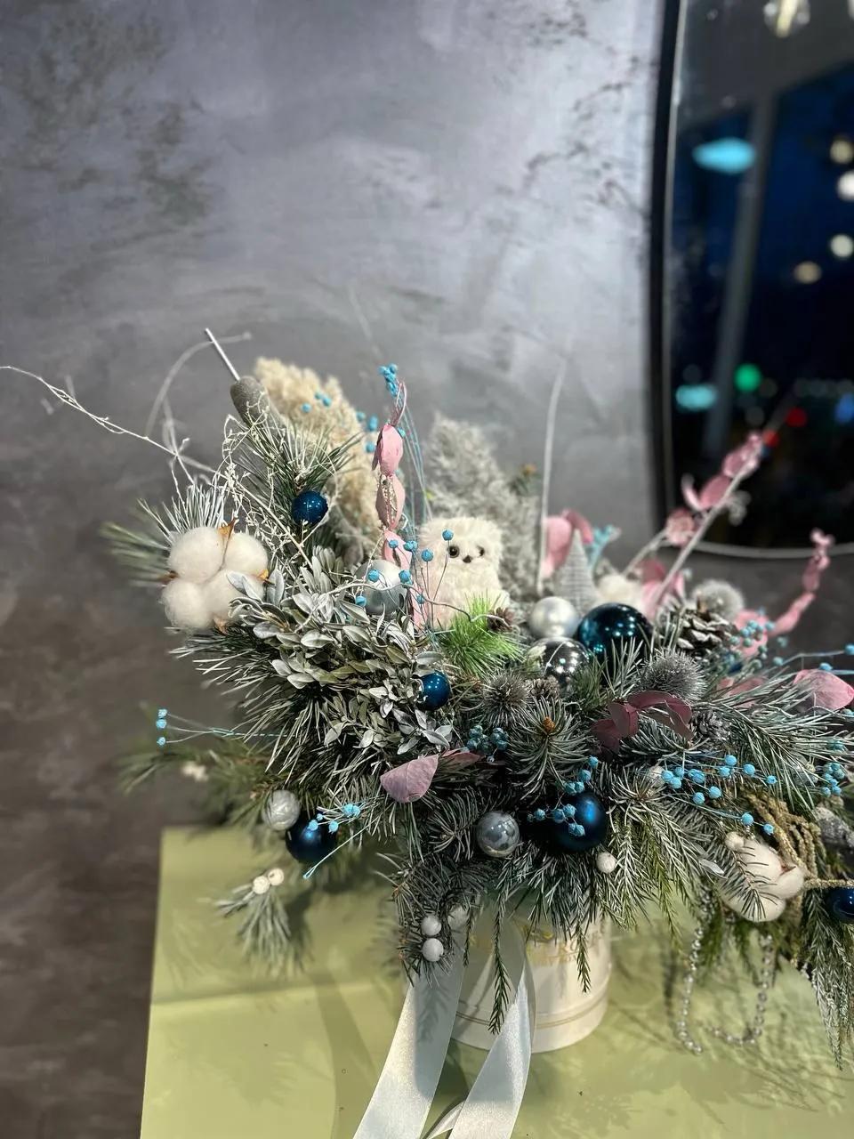 Creative Christmas composition | ծաղիկներ, ծաղկեպսակներ, բույսեր Երևան Creative Christmas composition | ծաղիկներ, ծաղկեպսակներ, բույսեր Երևան