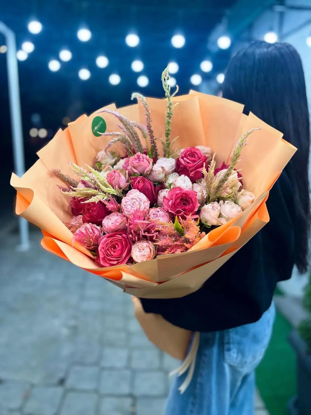 An elegant bouquet | ծաղիկներ, ծաղկեպսակներ, բույսեր - առաքում Երևան An elegant bouquet | ծաղիկներ, ծաղկեպսակներ, բույսեր - առաքում Երևան