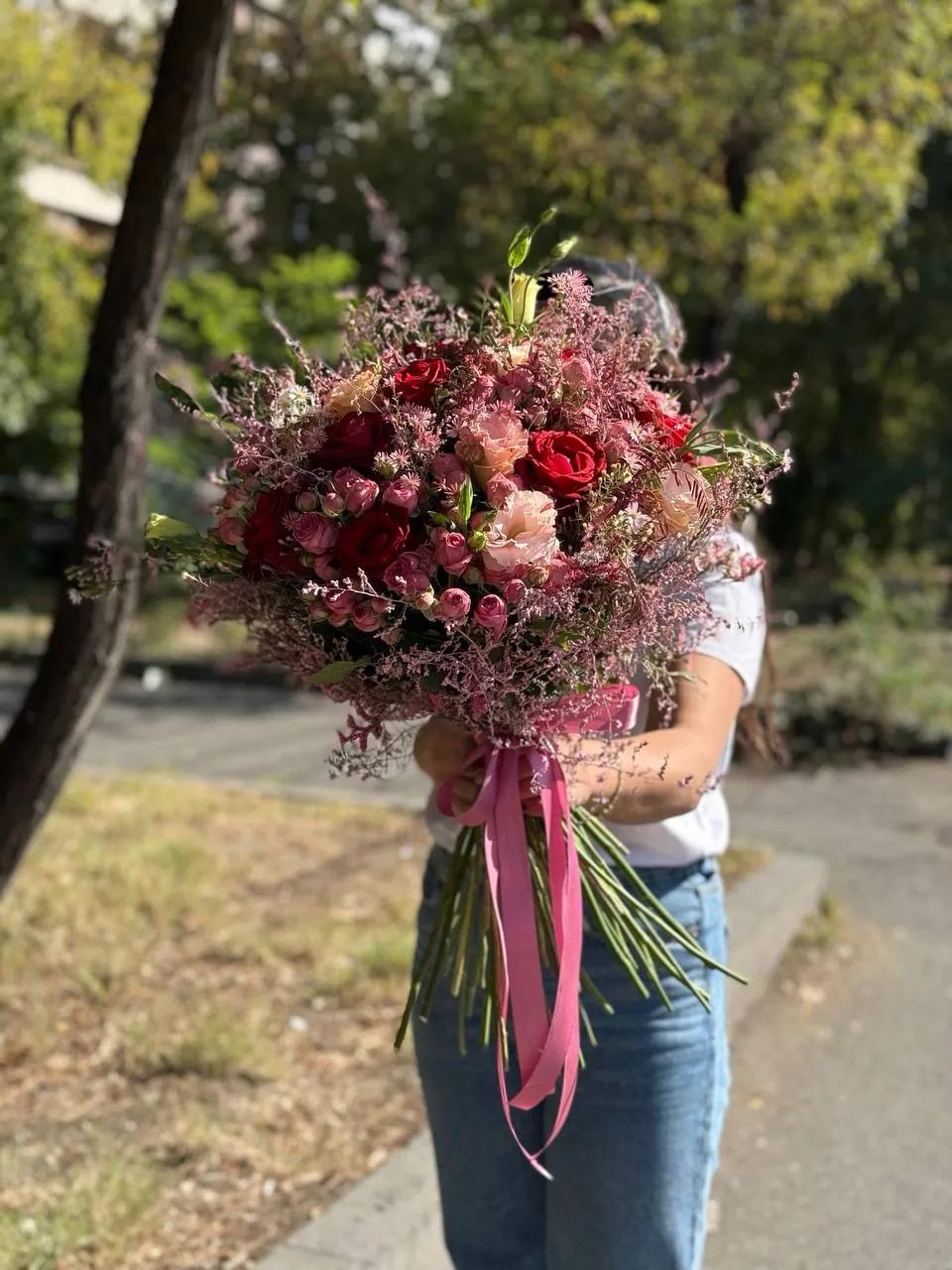 Bouquet "Mix" | ծաղիկներ, ծաղկեպսակներ, բույսեր Երևան Bouquet "Mix" | ծաղիկներ, ծաղկեպսակներ, բույսեր Երևան