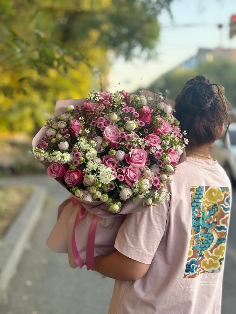 An elegant bouquet | ծաղիկներ, ծաղկեպսակներ, բույսեր Երևան An elegant bouquet | ծաղիկներ, ծաղկեպսակներ, բույսեր Երևան