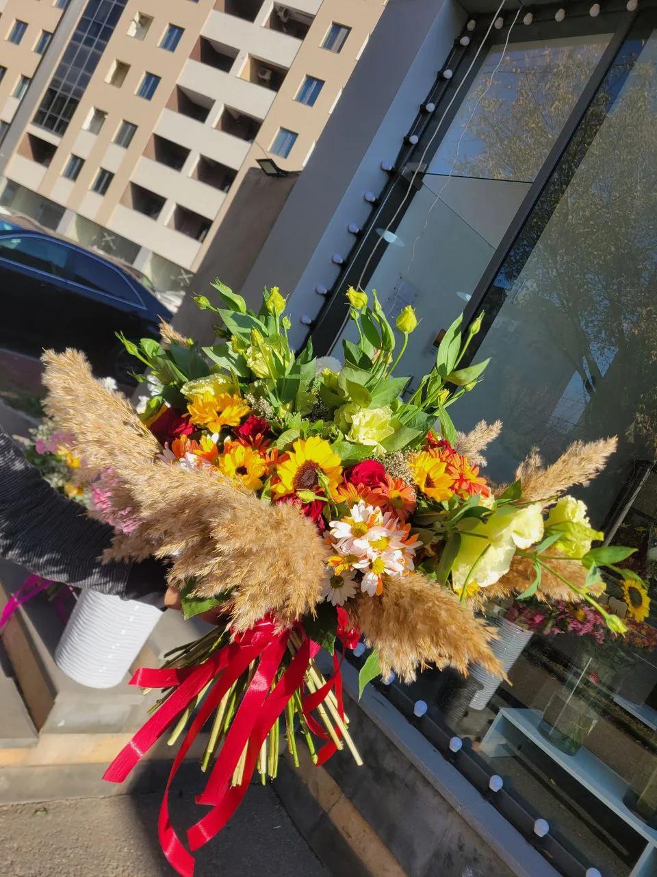 Creative bouquet | ծաղիկներ, ծաղկեպսակներ, բույսեր - առաքում Երևան Creative bouquet | ծաղիկներ, ծաղկեպսակներ, բույսեր - առաքում Երևան