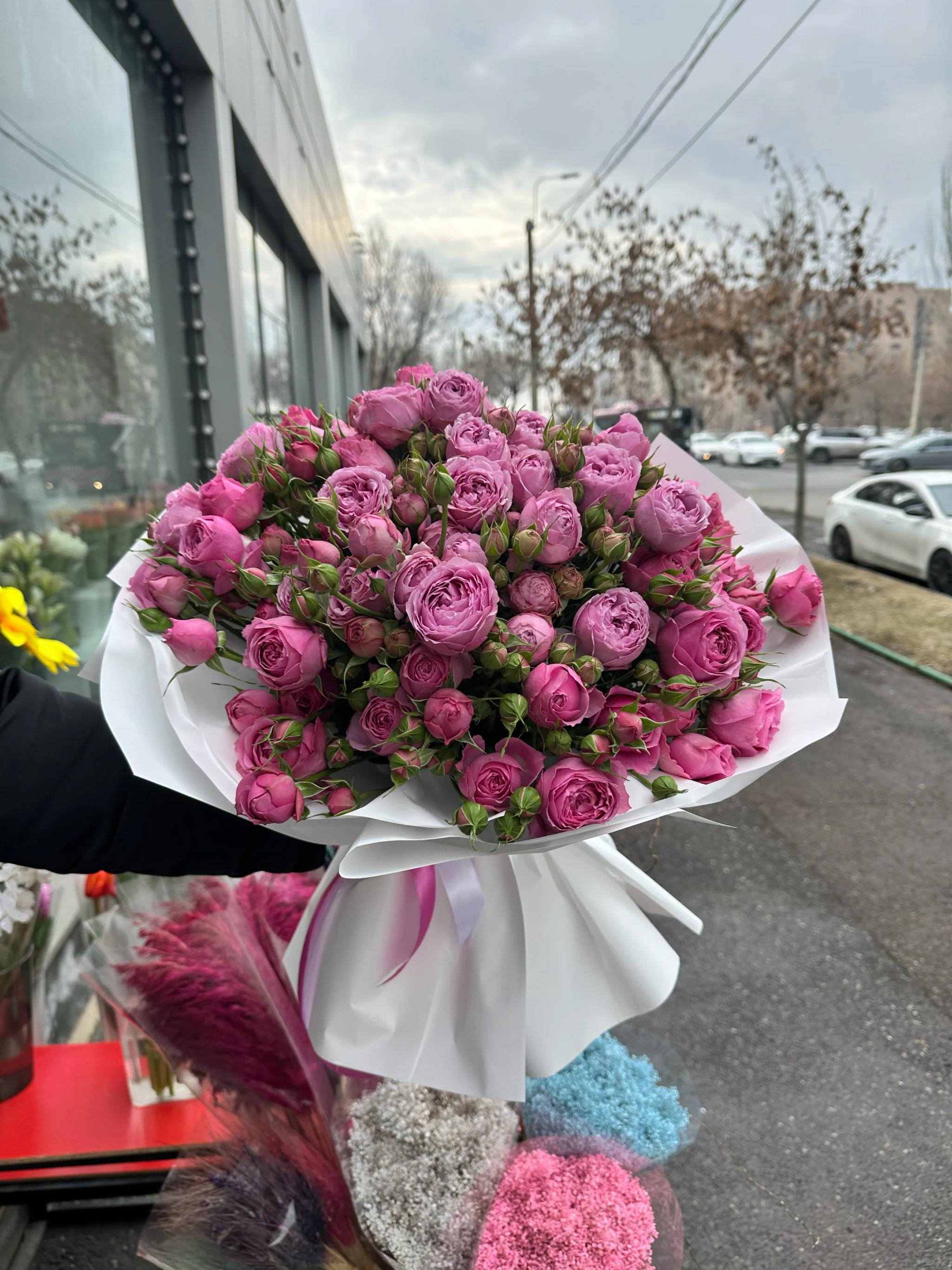 Букет пионов с розами | ծաղիկներ, ծաղկեպսակներ, բույսեր Երևան Букет пионов с розами | ծաղիկներ, ծաղկեպսակներ, բույսեր Երևան