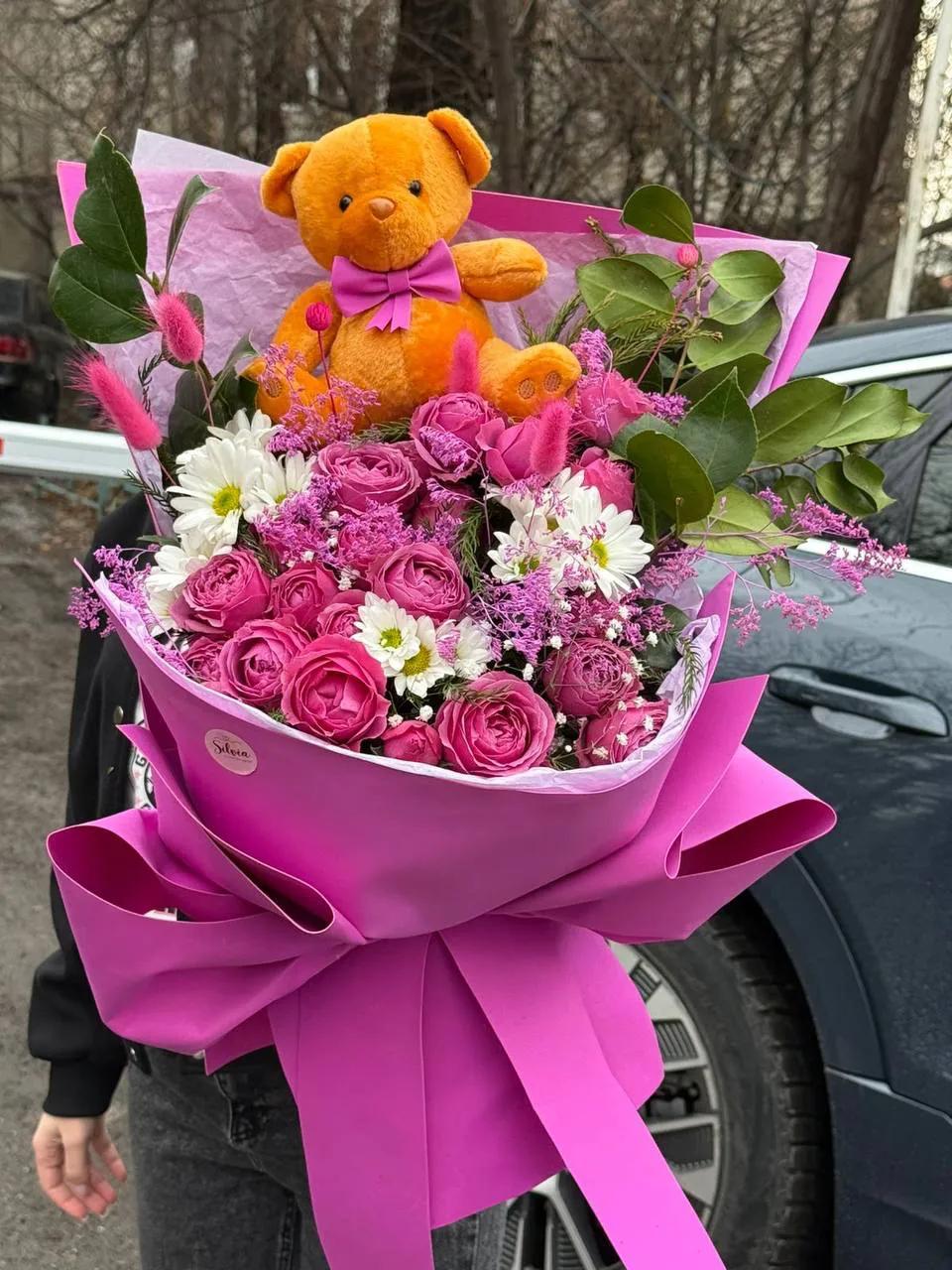 A "romantic" bunch | ծաղիկներ, ծաղկեպսակներ, բույսեր Երևան A "romantic" bunch | ծաղիկներ, ծաղկեպսակներ, բույսեր Երևան